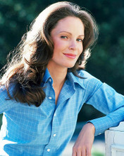 This is an image of Photograph & Poster of Jaclyn Smith 286968
