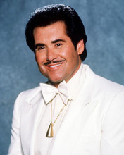 This is an image of Photograph & Poster of Wayne Newton 286867