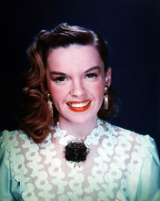 This is an image of Photograph & Poster of Judy Garland 287135