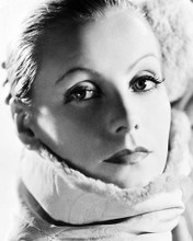 This is an image of Photograph & Poster of Greta Garbo 196513