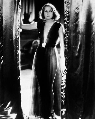 This is an image of Photograph & Poster of Greta Garbo 196523