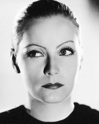 This is an image of Photograph & Poster of Greta Garbo 196531