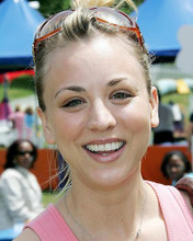 This is an image of Photograph & Poster of Kaley Cuoco 287075