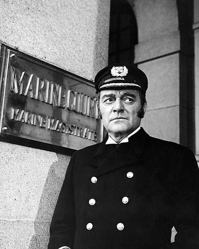 This is an image of Photograph & Poster of Jack Hawkins 196625