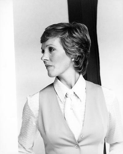 This is an image of Photograph & Poster of Julie Andrews 196630