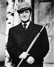 This is an image of Photograph & Poster of Patrick Macnee 196642