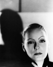 This is an image of Photograph & Poster of Greta Garbo 196679