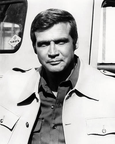 This is an image of Photograph & Poster of Lee Majors 196713
