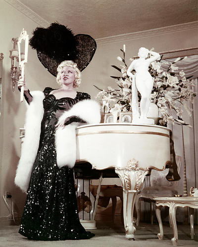 This is an image of Photograph & Poster of Mae West 287679
