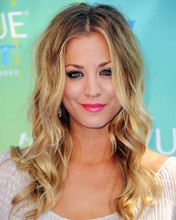 This is an image of Photograph & Poster of Kaley Cuoco 287856