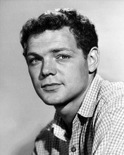 This is an image of Photograph & Poster of James Macarthur 196860