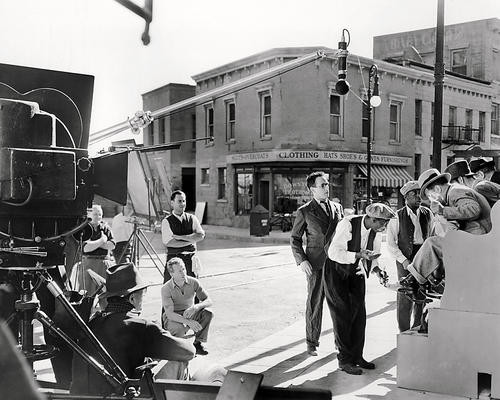 This is an image of Photograph & Poster of Harold Lloyd 196889