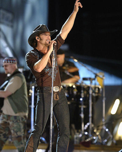 This is an image of Photograph & Poster of Tim McGraw 287938