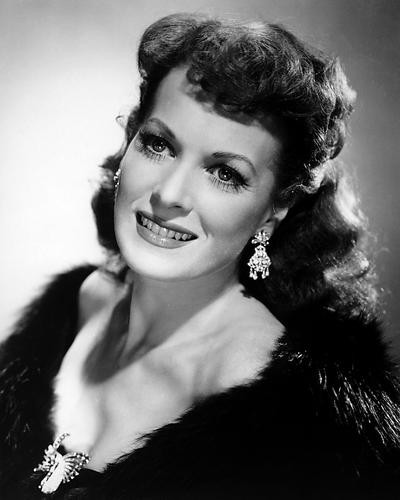 This is an image of Photograph & Poster of Maureen Ohara 197068