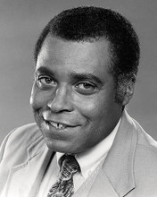 This is an image of Photograph & Poster of James Earl Jones 197122