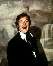 This is an image of Photograph & Poster of Roger Moore 288272