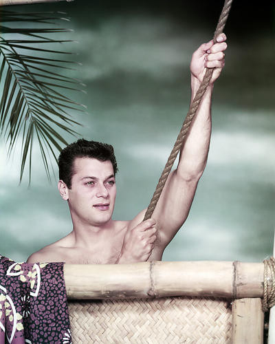 This is an image of Photograph & Poster of Tony Curtis 288867
