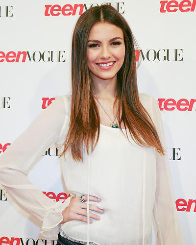 This is an image of Photograph & Poster of Victoria Justice 289397