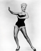 This is an image of Photograph & Poster of Betty Grable 197548