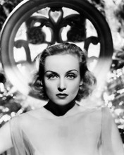 This is an image of Photograph & Poster of Carole Lombard 197954