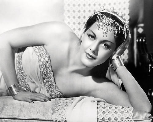 This is an image of Photograph & Poster of Maria Montez 197774