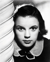 This is an image of Photograph & Poster of Judy Garland 197907