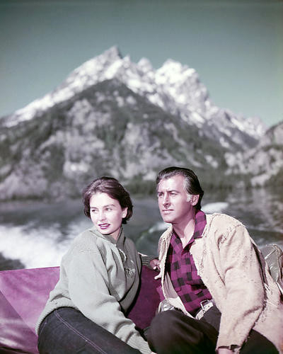 This is an image of Photograph & Poster of Jean Simmons and Stewart Granger 289693