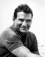 This is an image of Photograph & Poster of Rod Taylor 198485