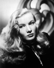 This is an image of Photograph & Poster of Veronica Lake 198521