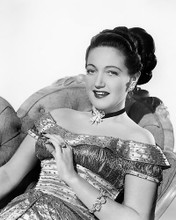 This is an image of Photograph & Poster of Dorothy Lamour 198581