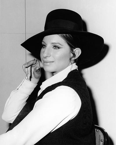 This is an image of Photograph & Poster of Barbra Streisand 198673