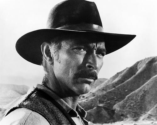 This is an image of Photograph & Poster of Lee Van Cleef 198820