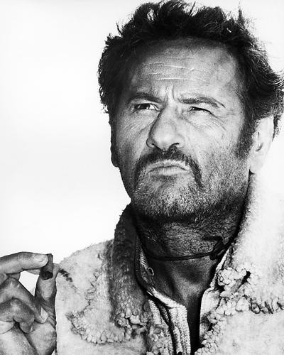 This is an image of Photograph & Poster of Eli Wallach 198828