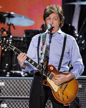 This is an image of Photograph & Poster of Paul McCartney 289942
