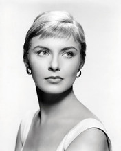 This is an image of Photograph & Poster of Joanne Woodward 198996