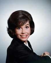 This is an image of Photograph & Poster of Mary Tyler Moore 290090