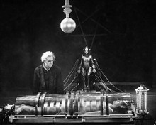 This is an image of Photograph & Poster of Metropolis 198885
