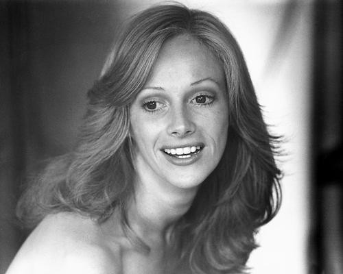 This is an image of 179765 Sondra Locke Photograph & Poster