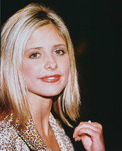 This is an image of 243648 Sarah Michelle Gellar Photograph & Poster