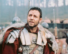 This is an image of 245990 Russell Crowe Photograph & Poster