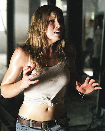 This is an image of 256130 Jessica Biel Photograph & Poster