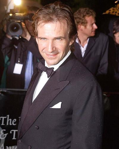 This is an image of 257186 Ralph Fiennes Photograph & Poster