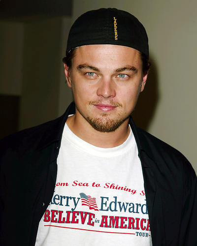 This is an image of 264340 Leonardo Dicaprio Photograph & Poster