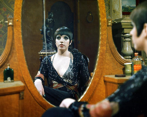This is an image of 265057 Liza Minnelli Photograph & Poster