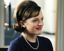 This is an image of 287469 Elizabeth Moss Photograph & Poster