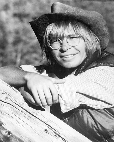 This is an image of 191048 John Denver Photograph & Poster