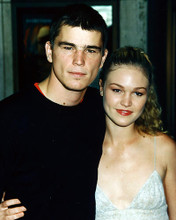 This is an image of 248412 Josh Hartnett & Julia Stiles Photograph & Poster