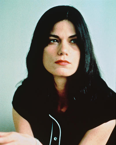 This is an image of 214849 Linda Fiorentino Photograph & Poster