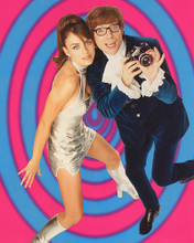 This is an image of 229062 Elizabeth Hurley & Mike Myers Photograph & Poster