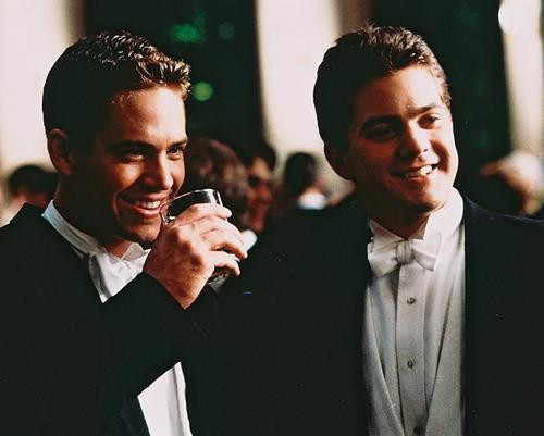 This is an image of 242159 Joshua Jackson & Paul Walker Photograph & Poster